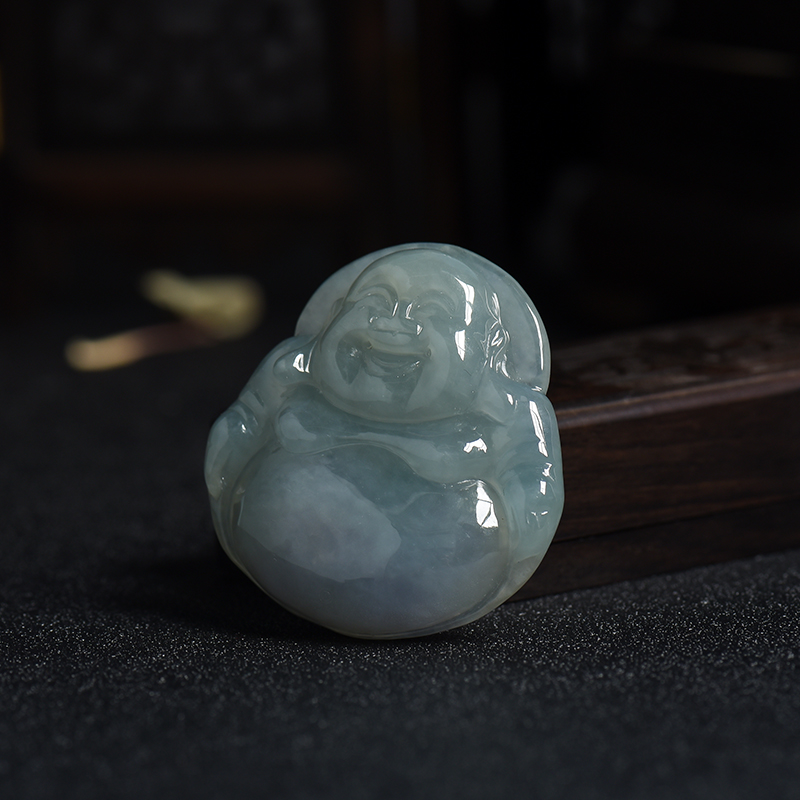 灰绿色翡翠弥勒佛吊坠-红掌柜
