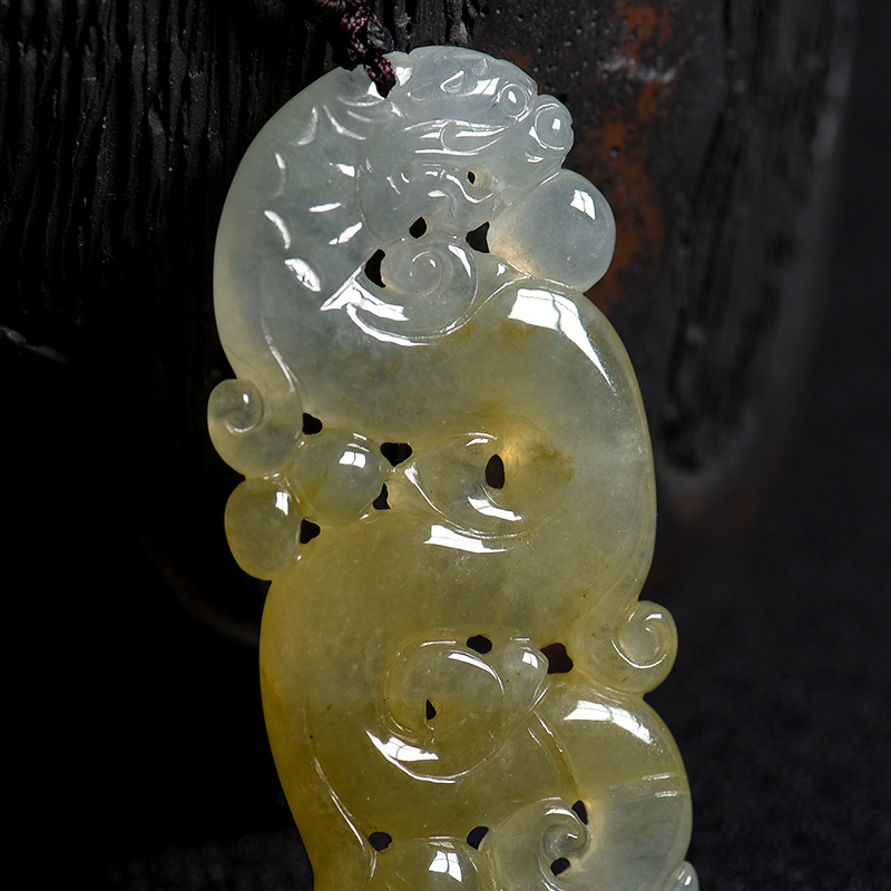 缅甸A货俏色翡翠辰龙吊坠 - 红掌柜