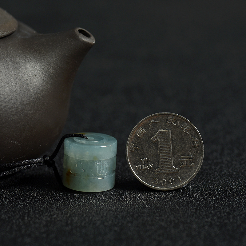 天然缅甸翡翠六字真言路路通吊坠-红掌柜