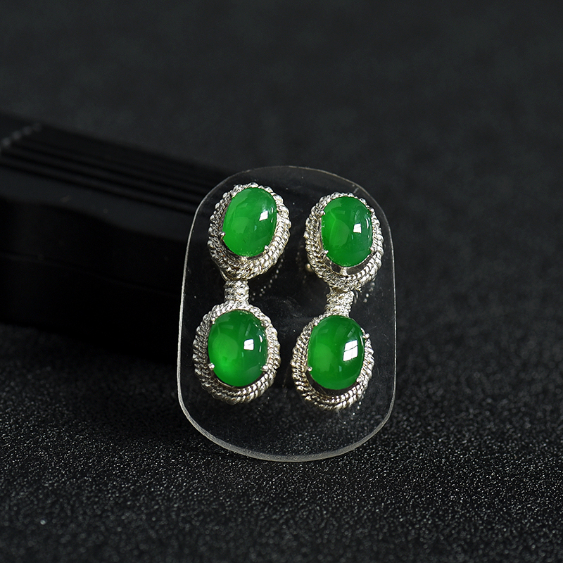 糯冰种阳绿翡翠戒面-红掌柜