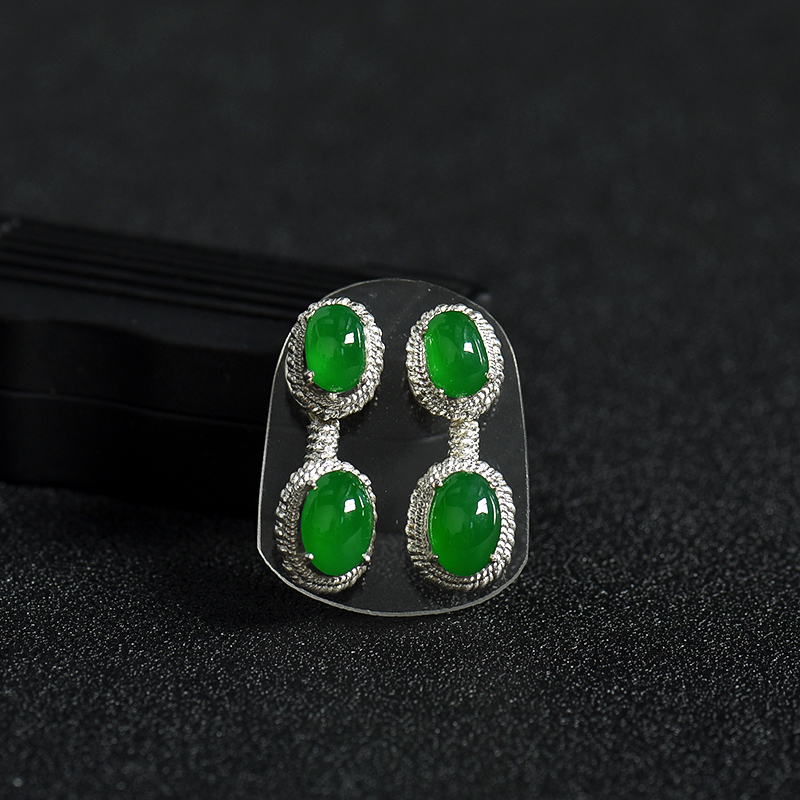 糯冰种阳绿翡翠戒面-红掌柜