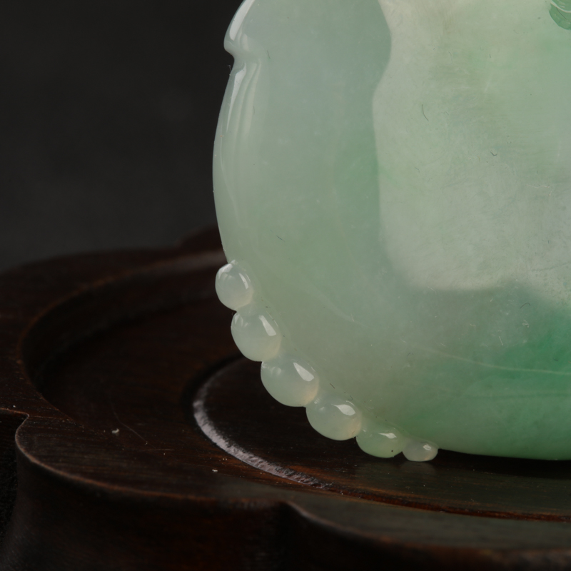 缅甸翡翠福瓜吊坠-红掌柜