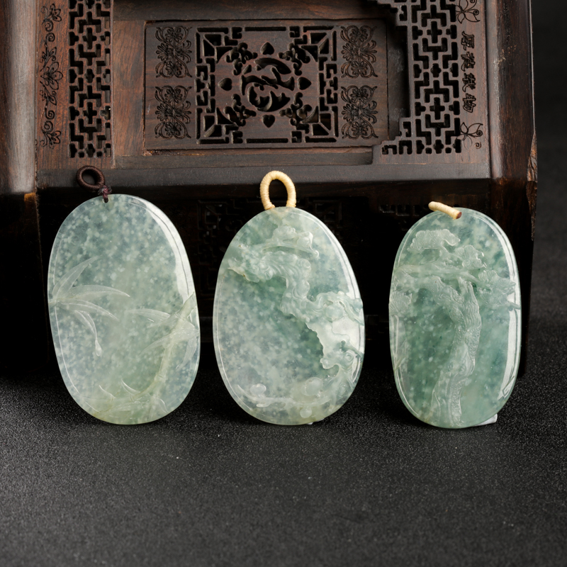 糯冰种蓝水翡翠松竹梅套装吊坠-红掌柜