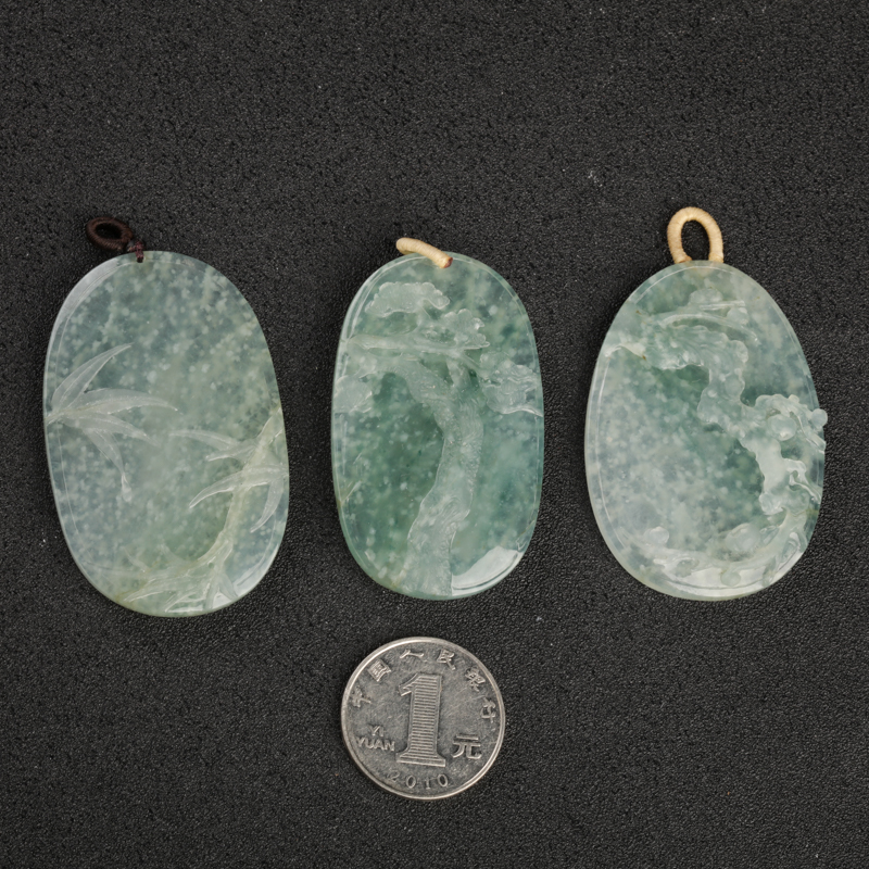 天然缅甸翡翠松竹梅套装吊坠-红掌柜