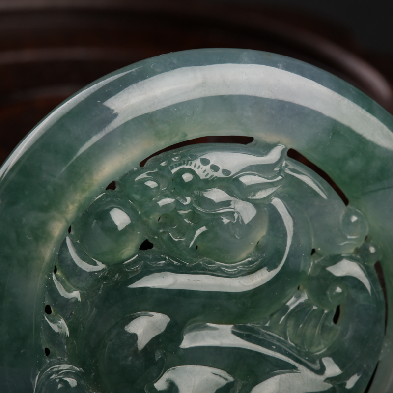 翡翠平安麒麟吊坠-红掌柜