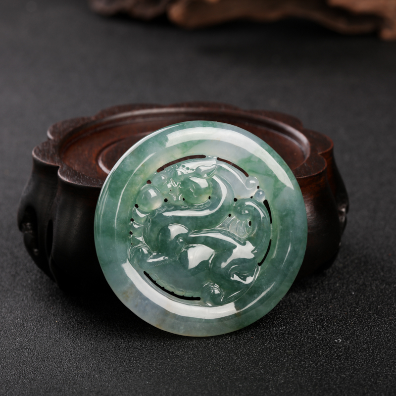 飘花翡翠平安麒麟吊坠-红掌柜