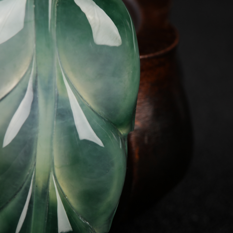 缅甸天然糯冰种飘花翡翠吊坠-红掌柜