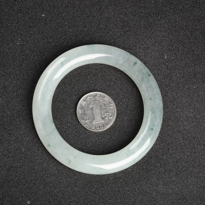 缅甸糯冰种翡翠手镯-红掌柜