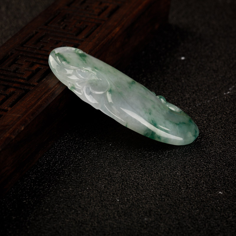 天然糯冰种飘花翡翠吉祥如意吊坠-红掌柜