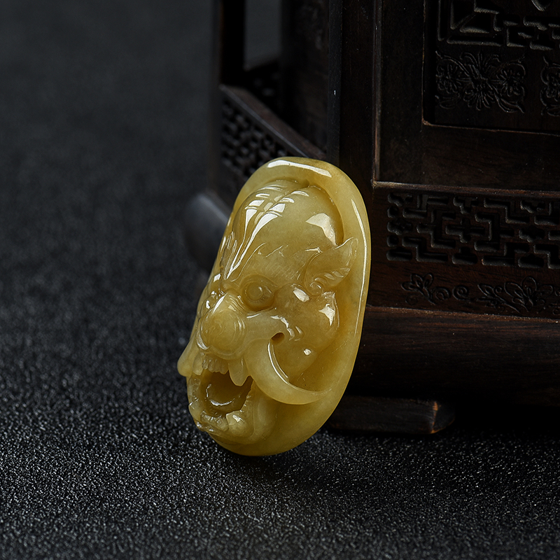 瑞兽吊坠-红掌柜