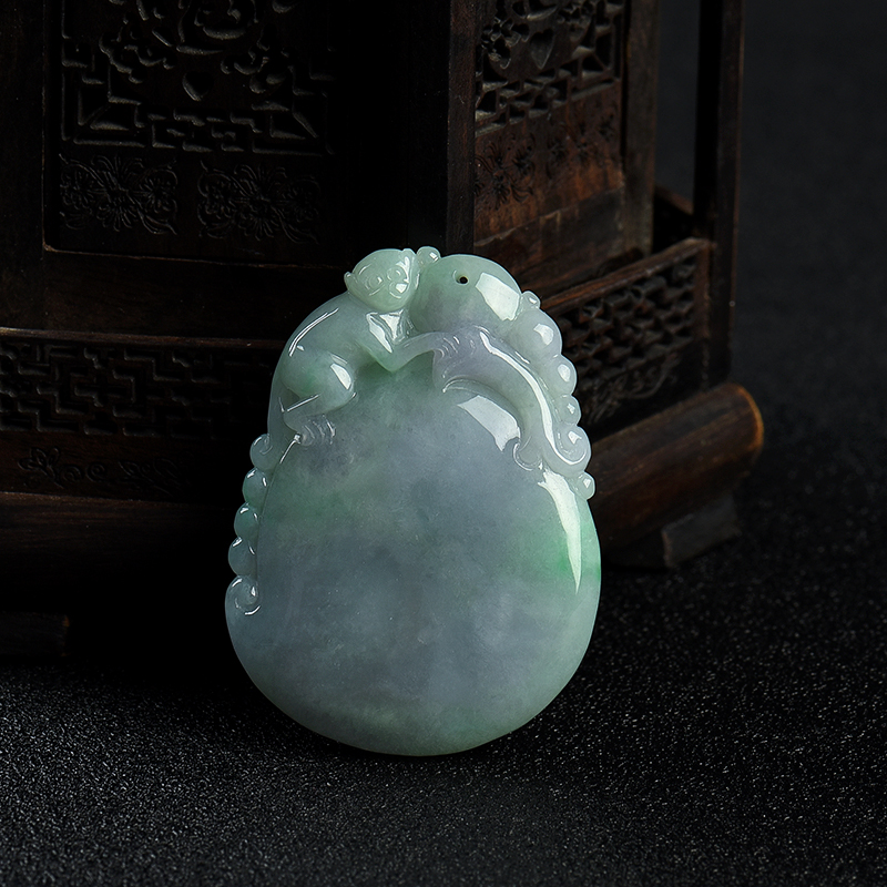 糯种春带彩翡翠封侯之禄吊坠-红掌柜