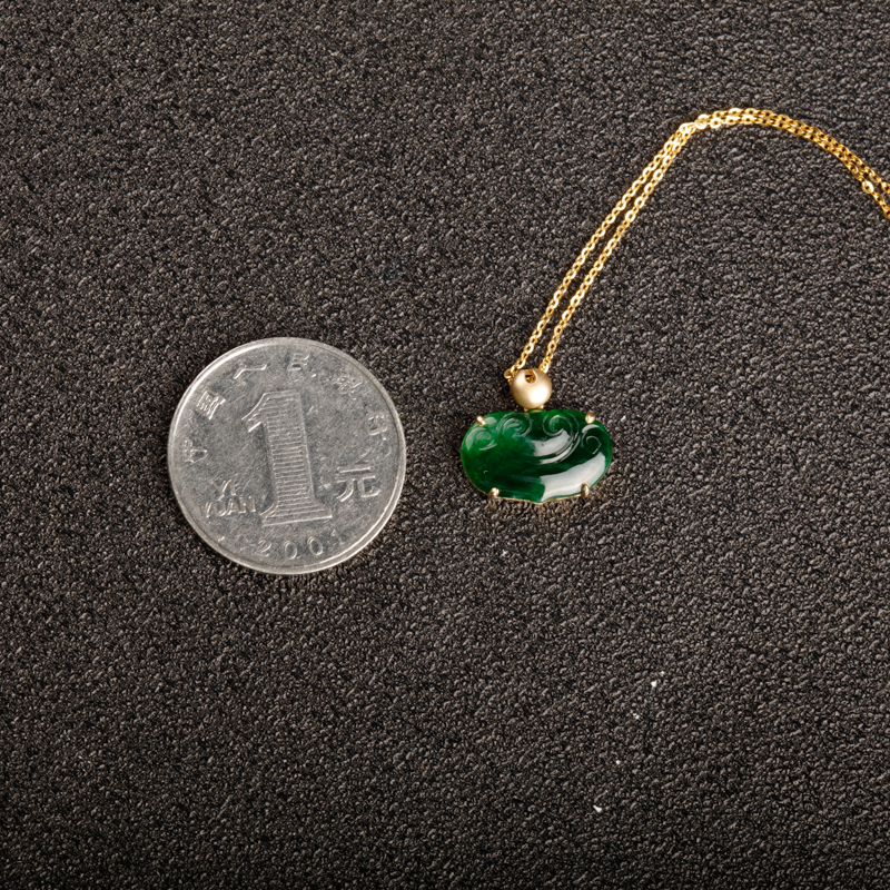 缅甸翡翠如意吊坠-红掌柜