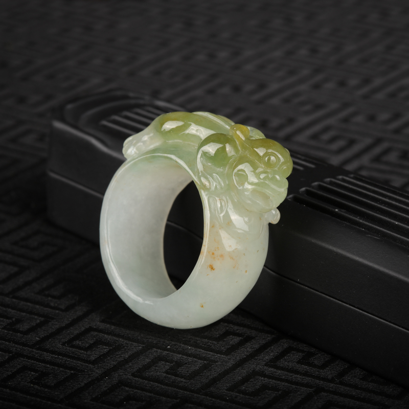缅甸糯冰种俏色翡翠貔貅戒指-红掌柜