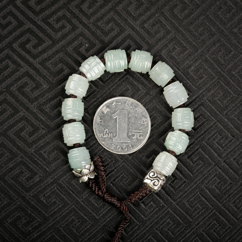 缅甸糯冰种翡翠手串-红掌柜