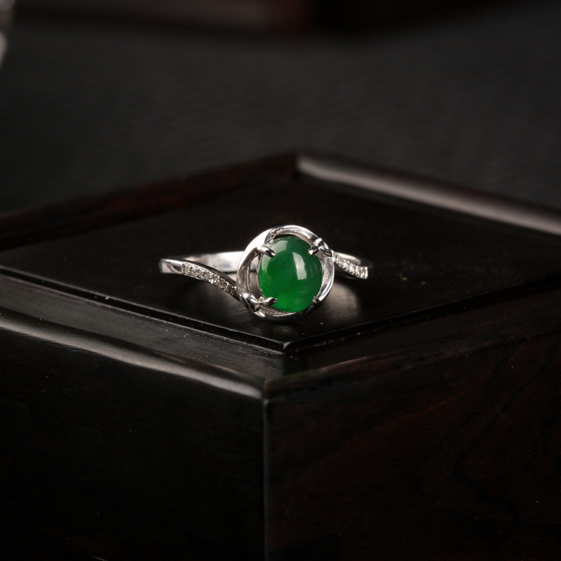 18K金镶糯冰种翠绿翡翠戒指-红掌柜