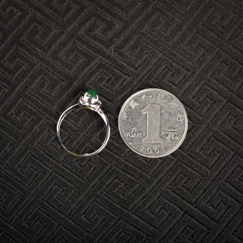 缅甸天然糯冰种翠绿翡翠戒指-红掌柜