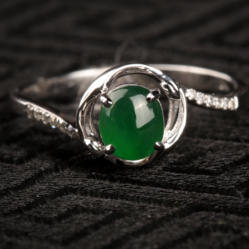 缅甸18K金镶糯冰种翠绿翡翠戒指-红掌柜