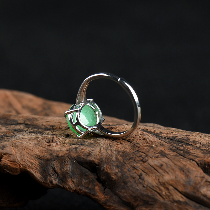豆绿翡翠戒指-红掌柜