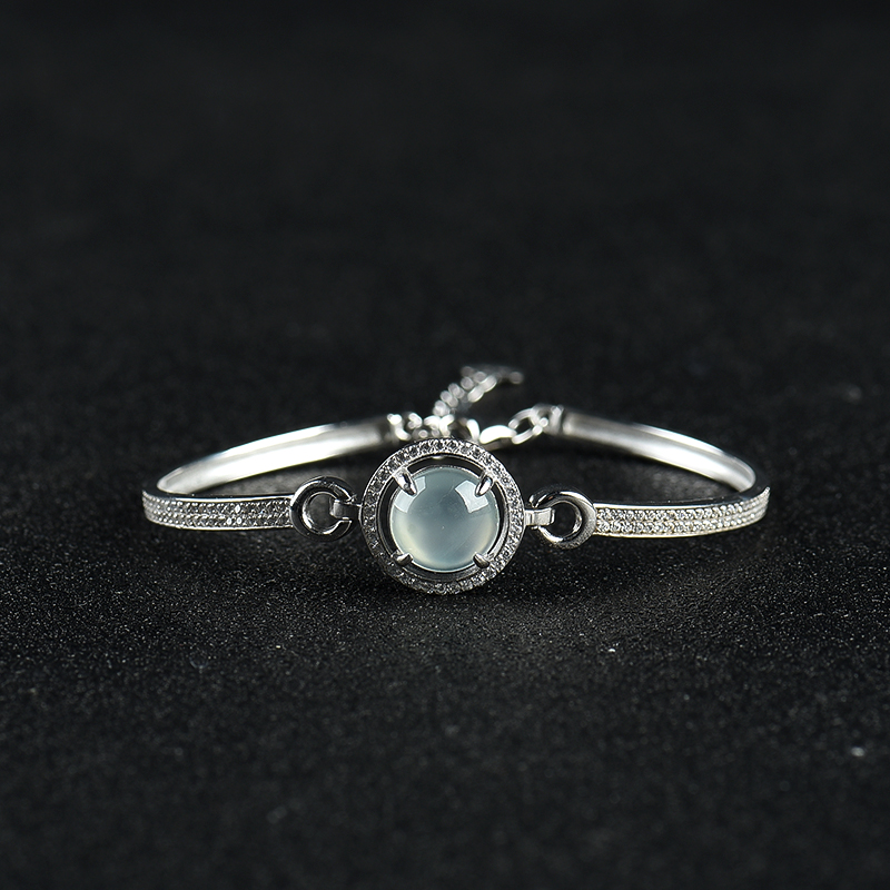 银镶糯冰种翡翠手镯-红掌柜