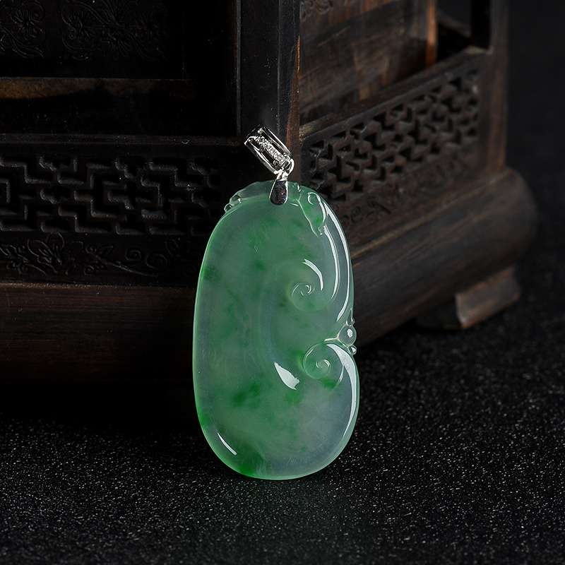 天然糯冰种飘翠翡翠如意吊坠-红掌柜