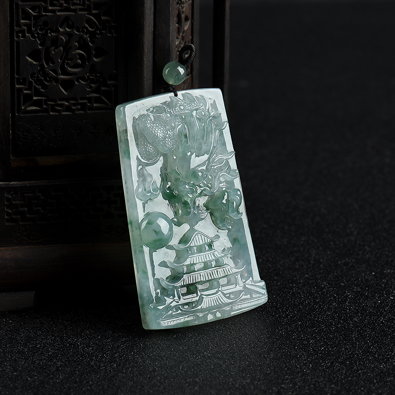 飘花翡翠辰龙吊坠-红掌柜