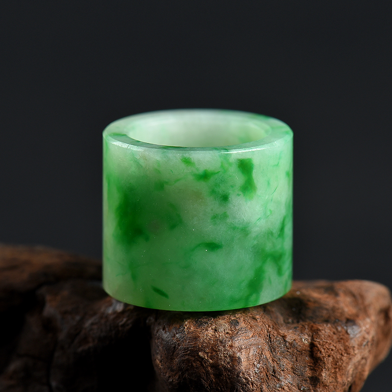 翡翠路路通吊坠-红掌柜