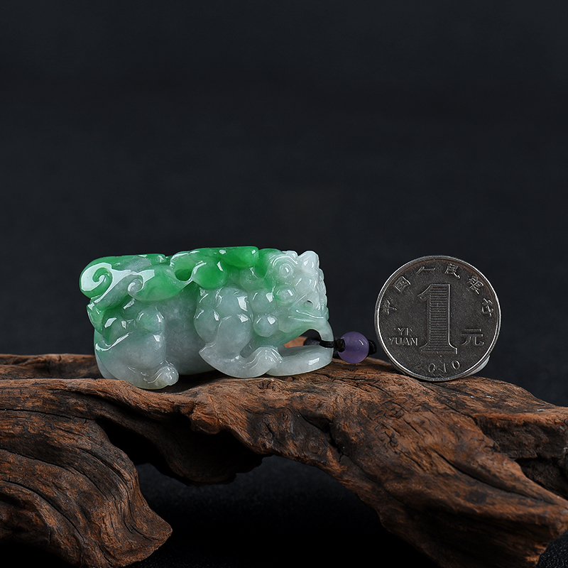 天然翡翠吊坠-红掌柜