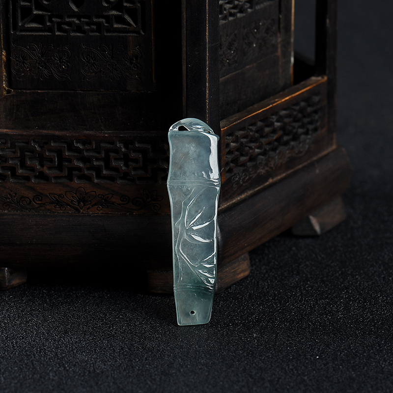 糯冰种飘花翡翠节节高升吊坠-红掌柜