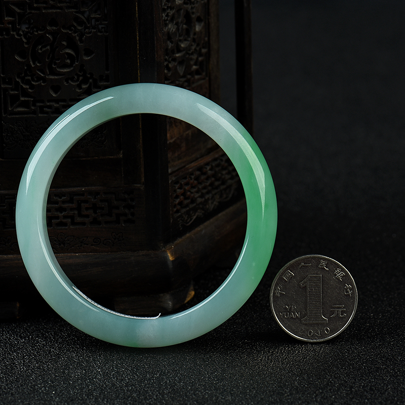 天然缅甸糯冰种翠绿翡翠手镯-红掌柜