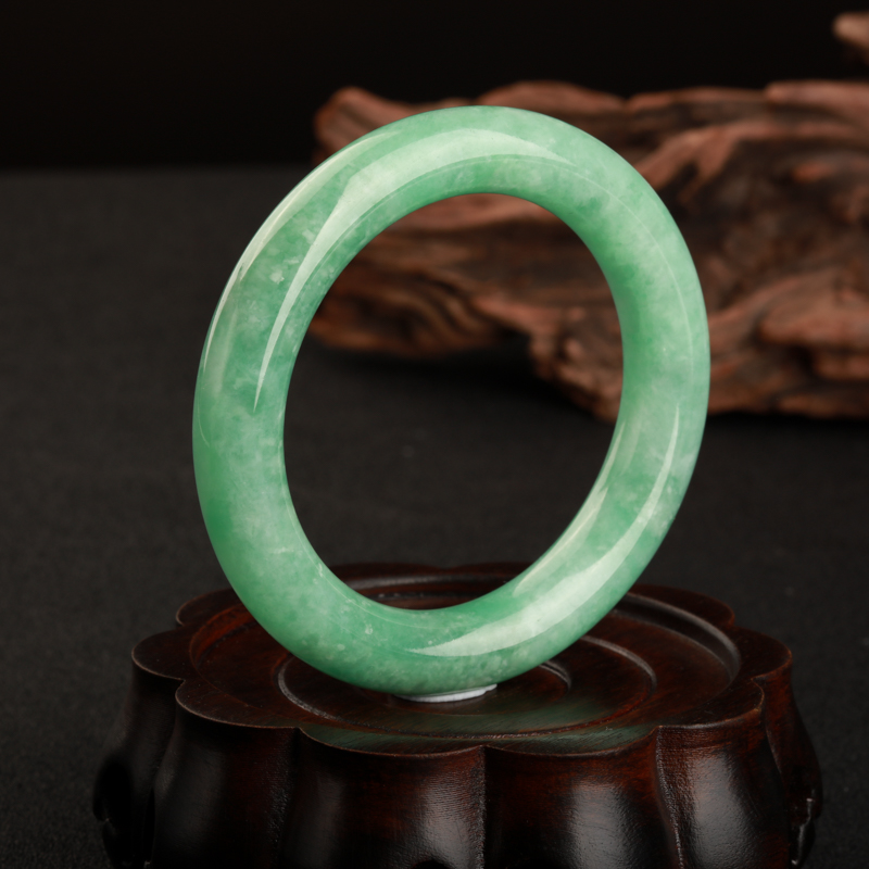 缅甸天然豆种翠绿翡翠圆镯-红掌柜