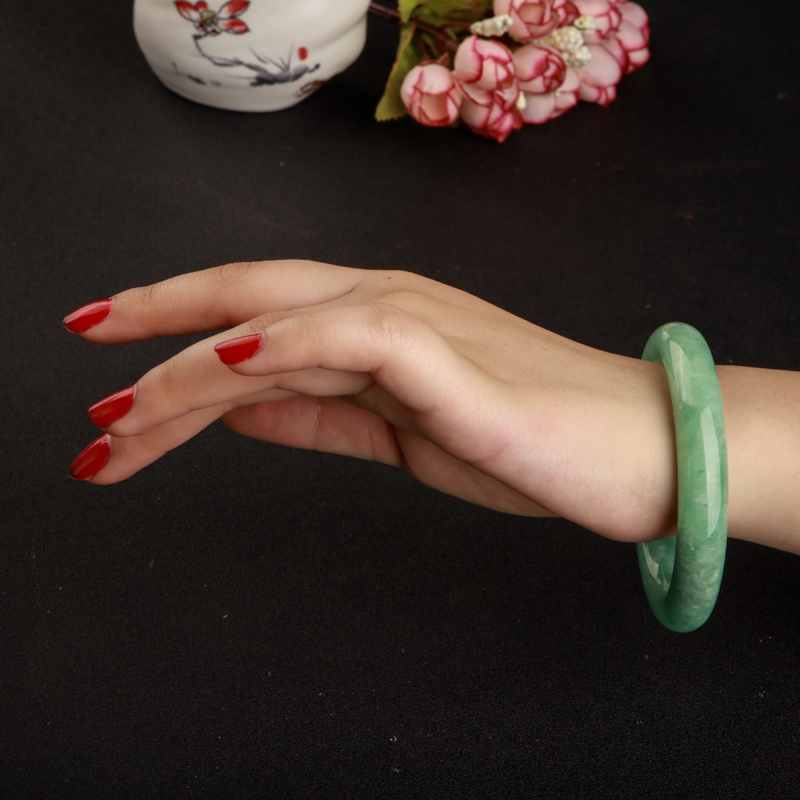 缅甸豆种翡翠圆镯-红掌柜