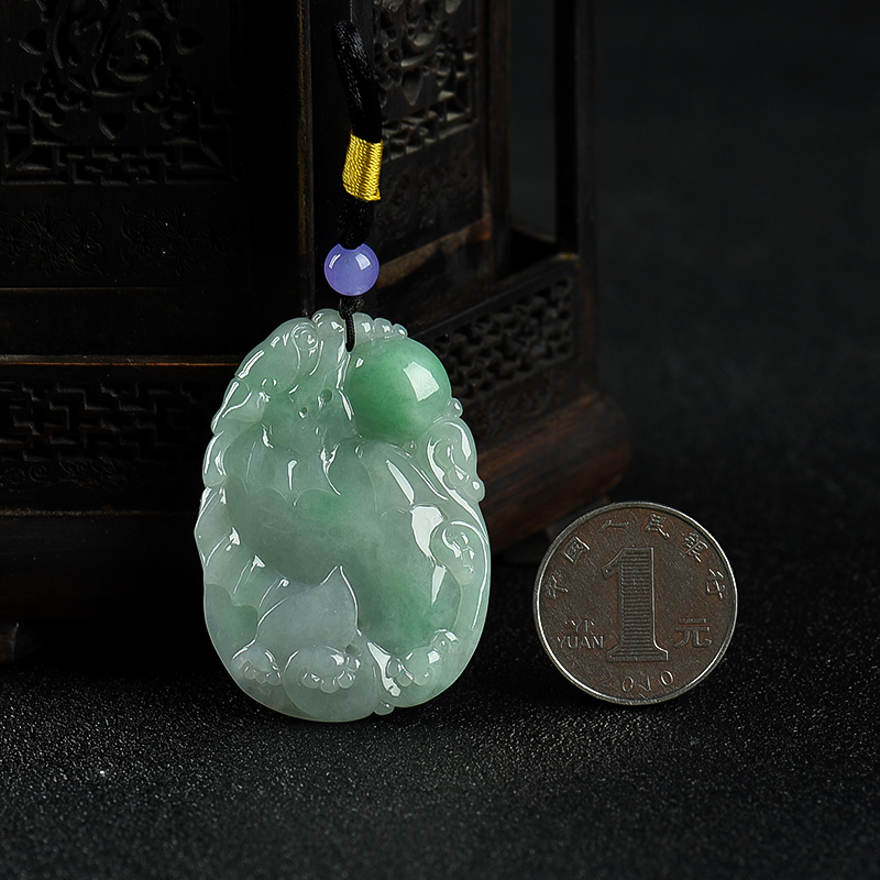 豆种翡翠福寿如意吊坠-红掌柜