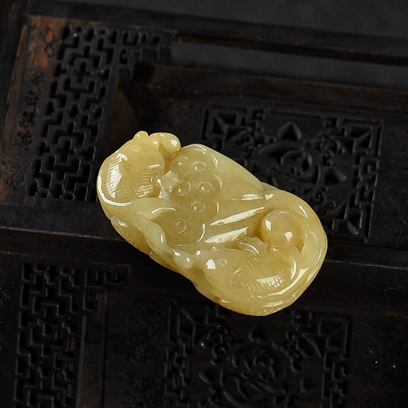 缅甸天然糯种黄翡吊坠-红掌柜