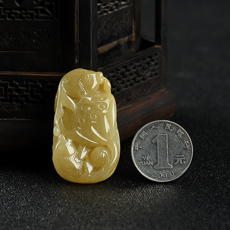 缅甸糯种黄翡吊坠-红掌柜