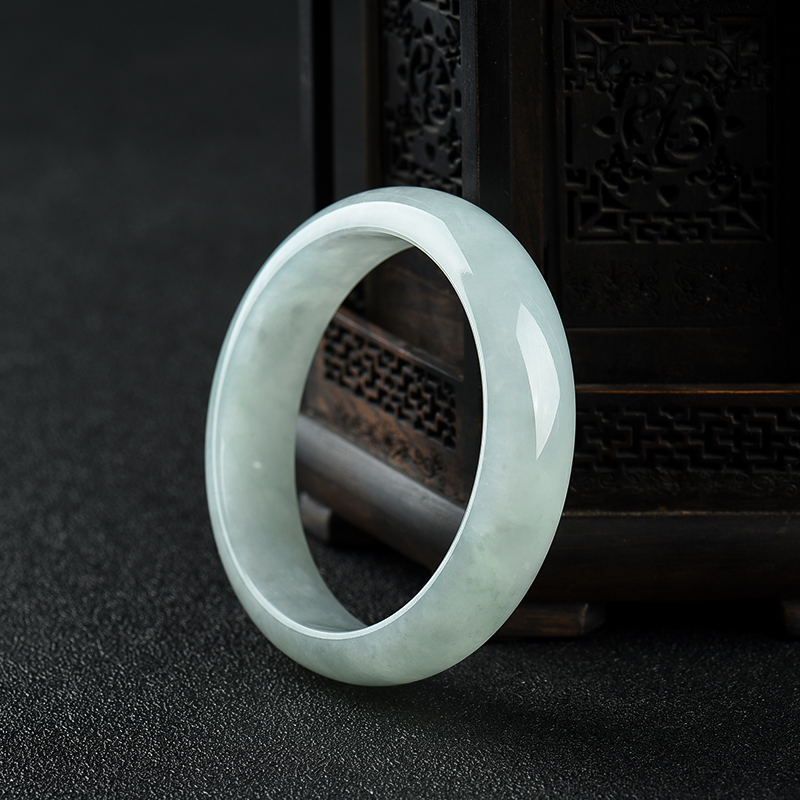 58.5mm豆种翡翠手镯-红掌柜