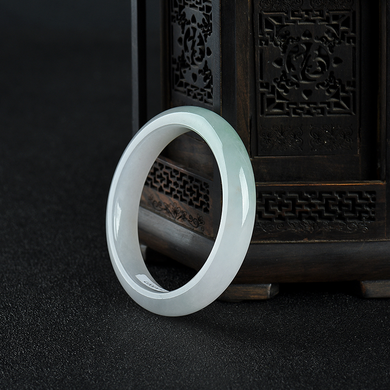 飘翠翡翠手镯-红掌柜