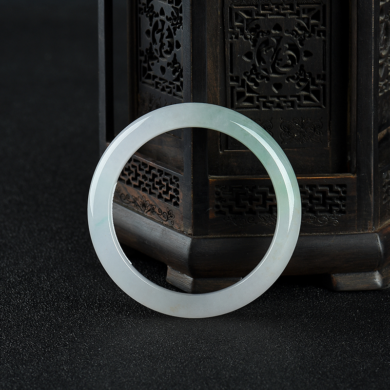 翡翠手镯-红掌柜