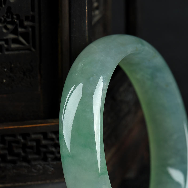 天然翡翠贵妃镯-红掌柜