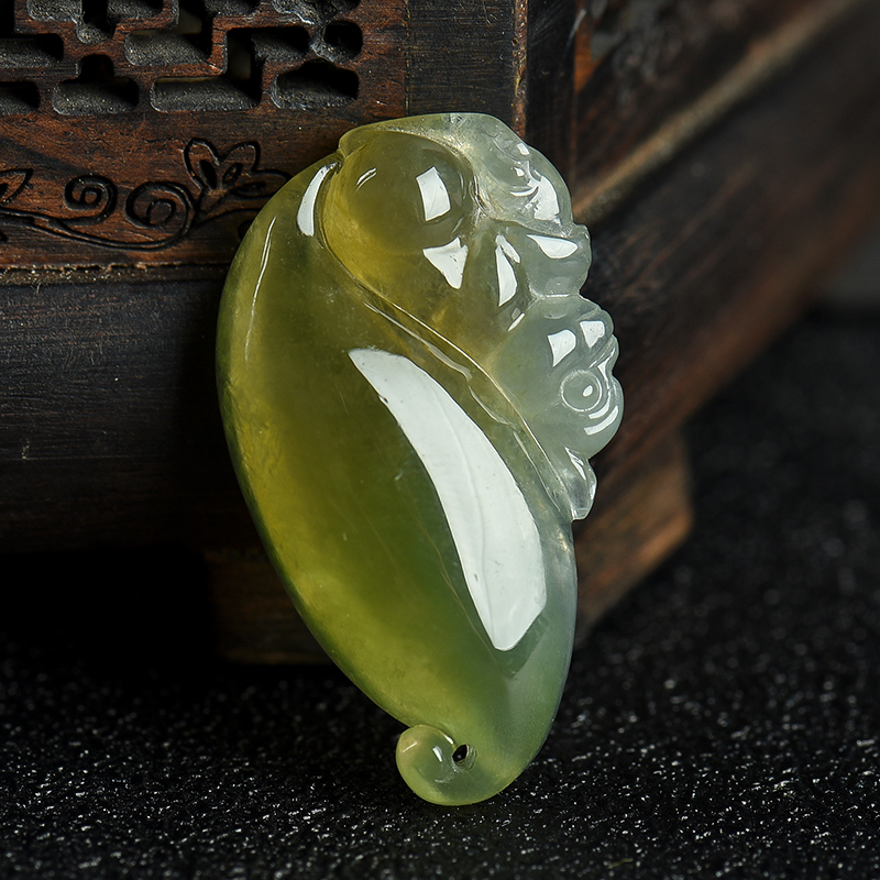 缅甸翡翠松鼠吊坠-红掌柜