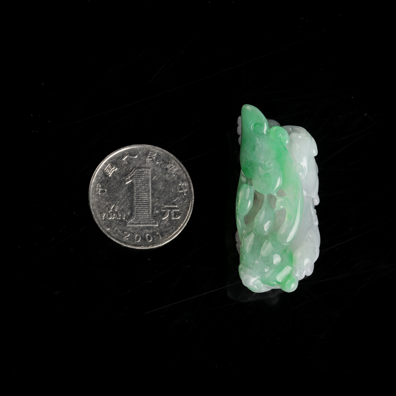 缅甸糯种飘翠翡翠吊坠-红掌柜