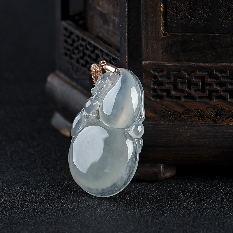 翡翠吊坠-红掌柜