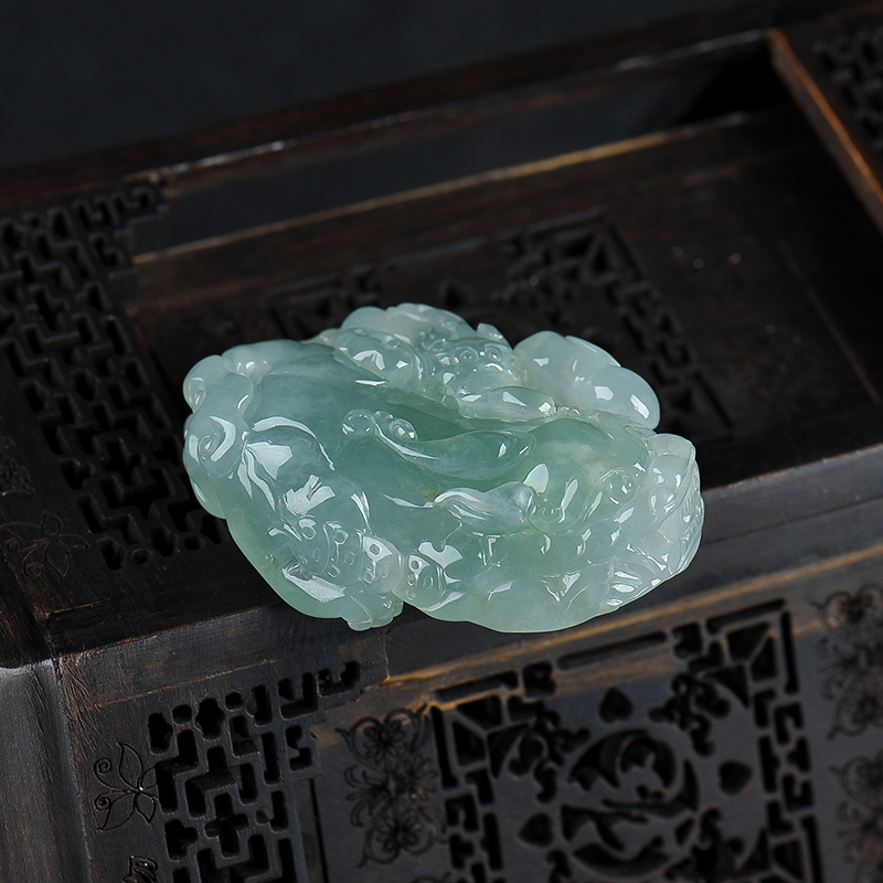 天然翡翠貔貅吊坠-红掌柜