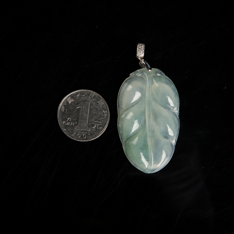 天然翡翠金枝玉叶吊坠-红掌柜