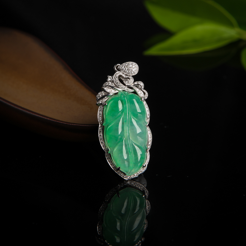 18K糯冰种飘翠翡翠金枝玉叶吊坠-红掌柜