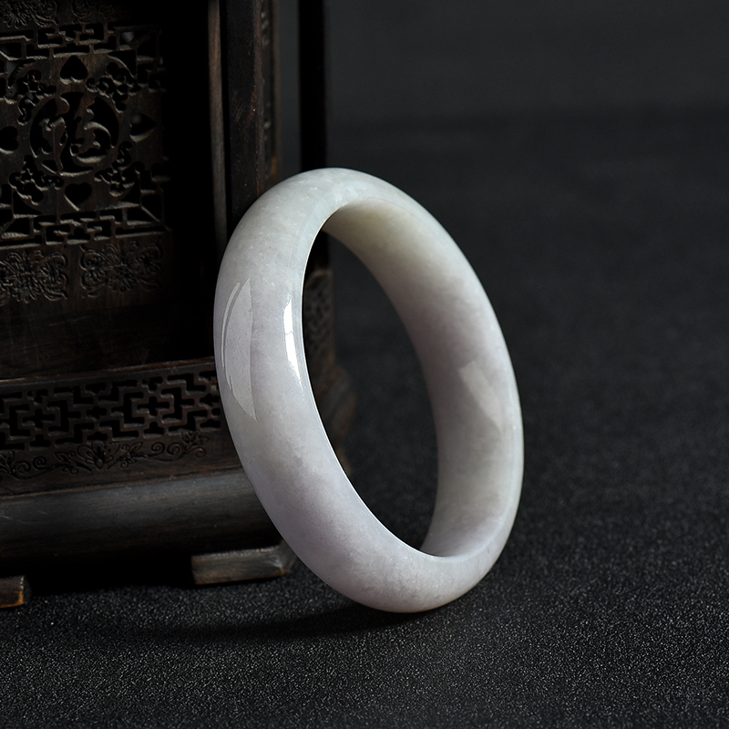 天然豆种浅色翡翠手镯-红掌柜