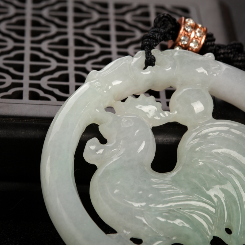 翡翠吊坠-红掌柜