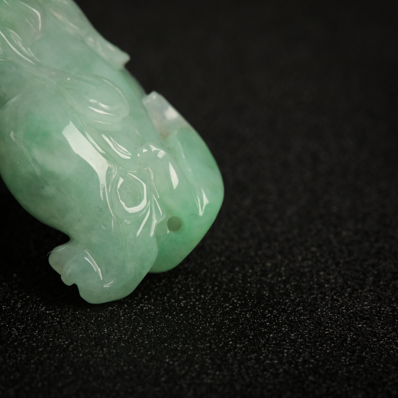 翡翠吊坠-红掌柜