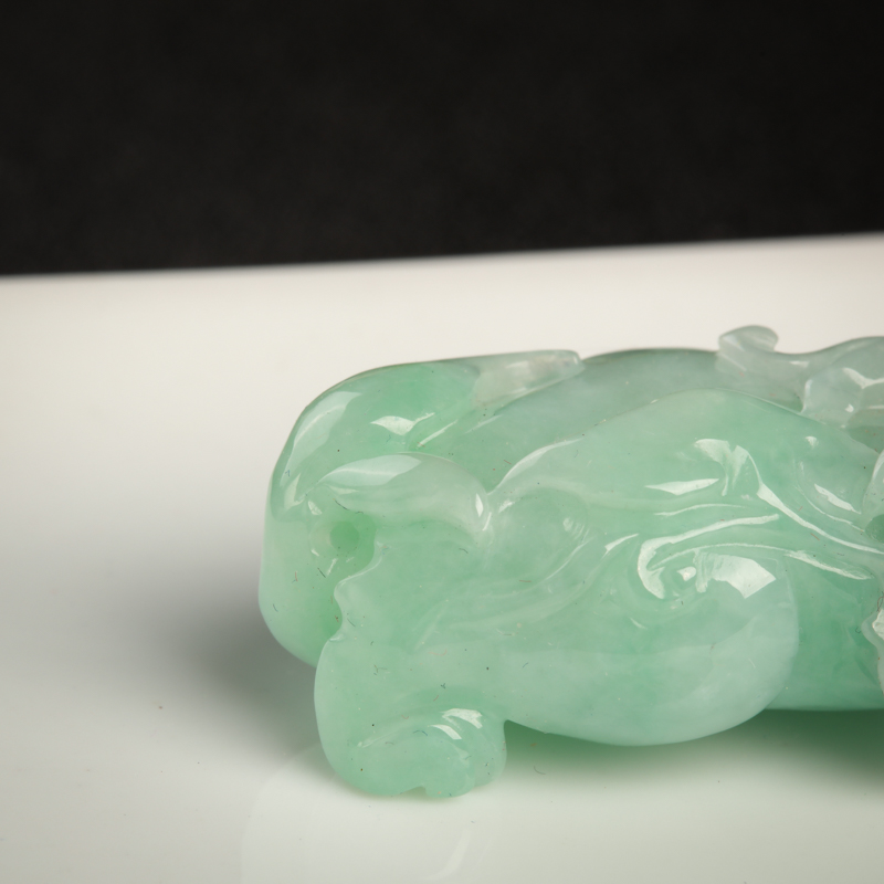 翡翠吊坠-红掌柜