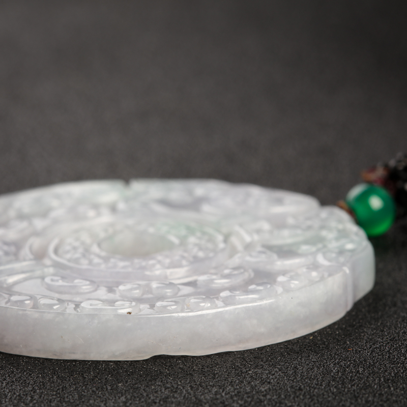 翡翠龙牌吊坠-红掌柜