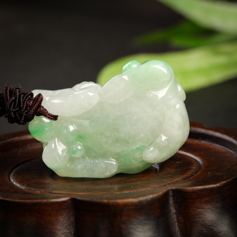 翡翠吊坠-红掌柜